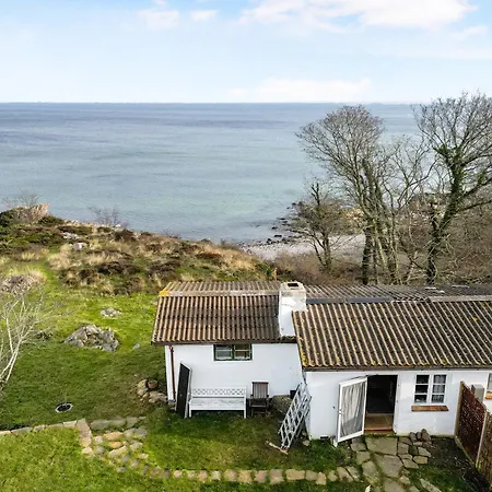 Summer House On Bornholm Directly By The Sea Дом отдыха *